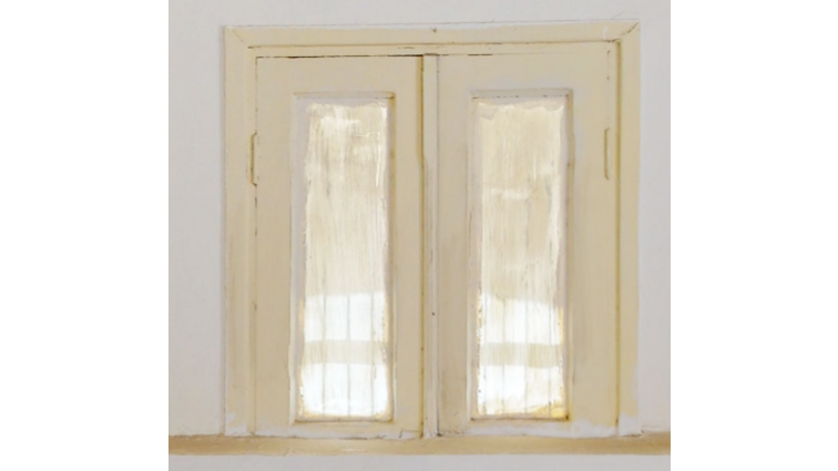 18. Mini Back Inferior Window - Art House